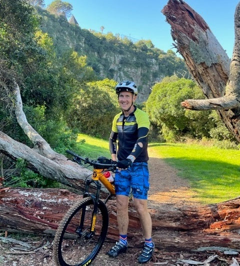 Funky Cycling Shorts - Island Wave