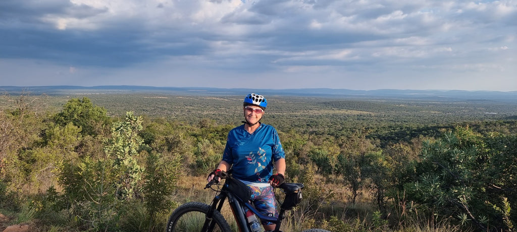 High Waist LADIES Cycling Shorts - Peacock Marble